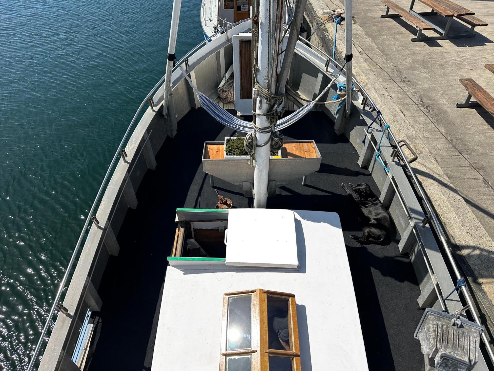 Varra Water - Unique Boat Accomodation - Bornholm - Fjaelstavn Neksø Extérieur photo