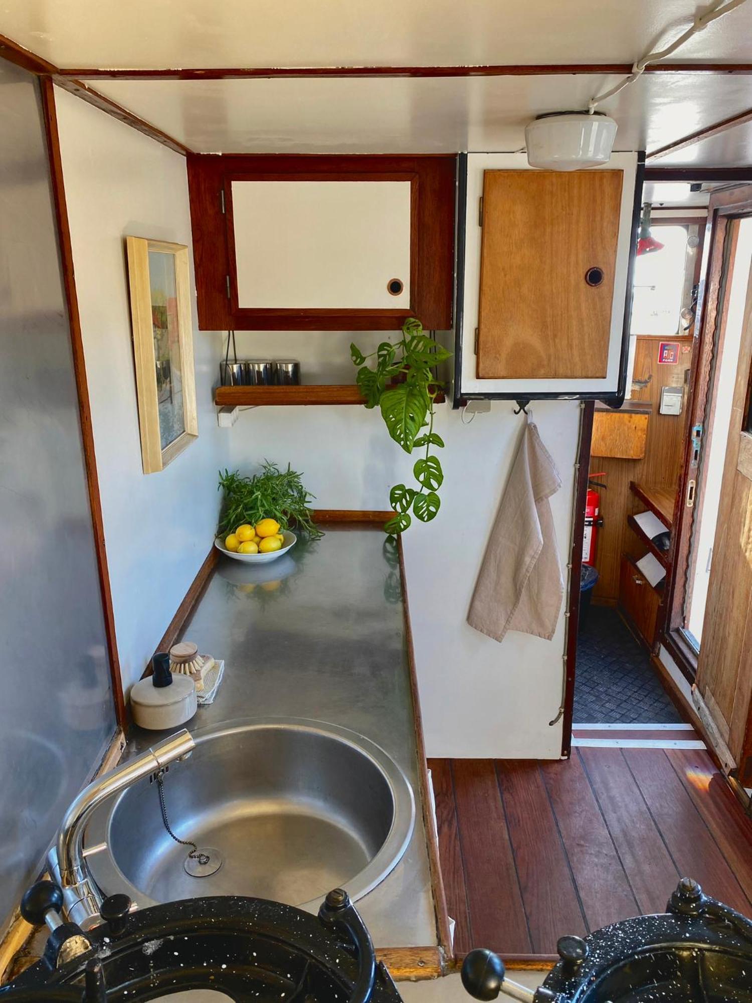 Varra Water - Unique Boat Accomodation - Bornholm - Fjaelstavn Neksø Extérieur photo